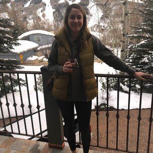 Meet your Posher, Lindsay